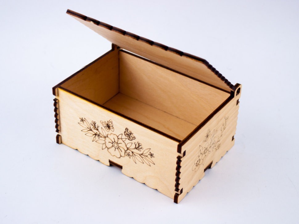 Казкова Мавка. Скринька для розпису